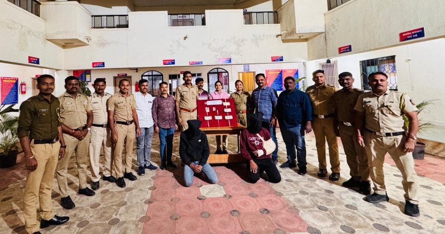 बारामती तालुका पोलिसांनी चाकूचा धाक दाखवून लुटणाऱ्या दोन गुन्हेगारांना केले जेरबंद