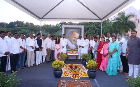 सोमेश्वरच्या निवडणुकीचे रणशिंग फुंकले! दादांच्या स्मृतींना अभिवादन; जय पवारांसह पॅनलचे सर्व उमेदवार मैदानात..